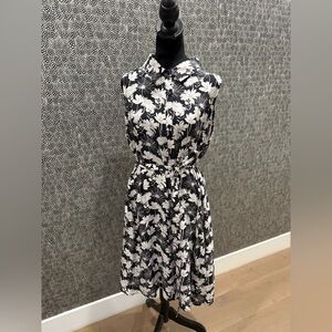 Tuckernuck Sleeveless Floral Shirt Dress